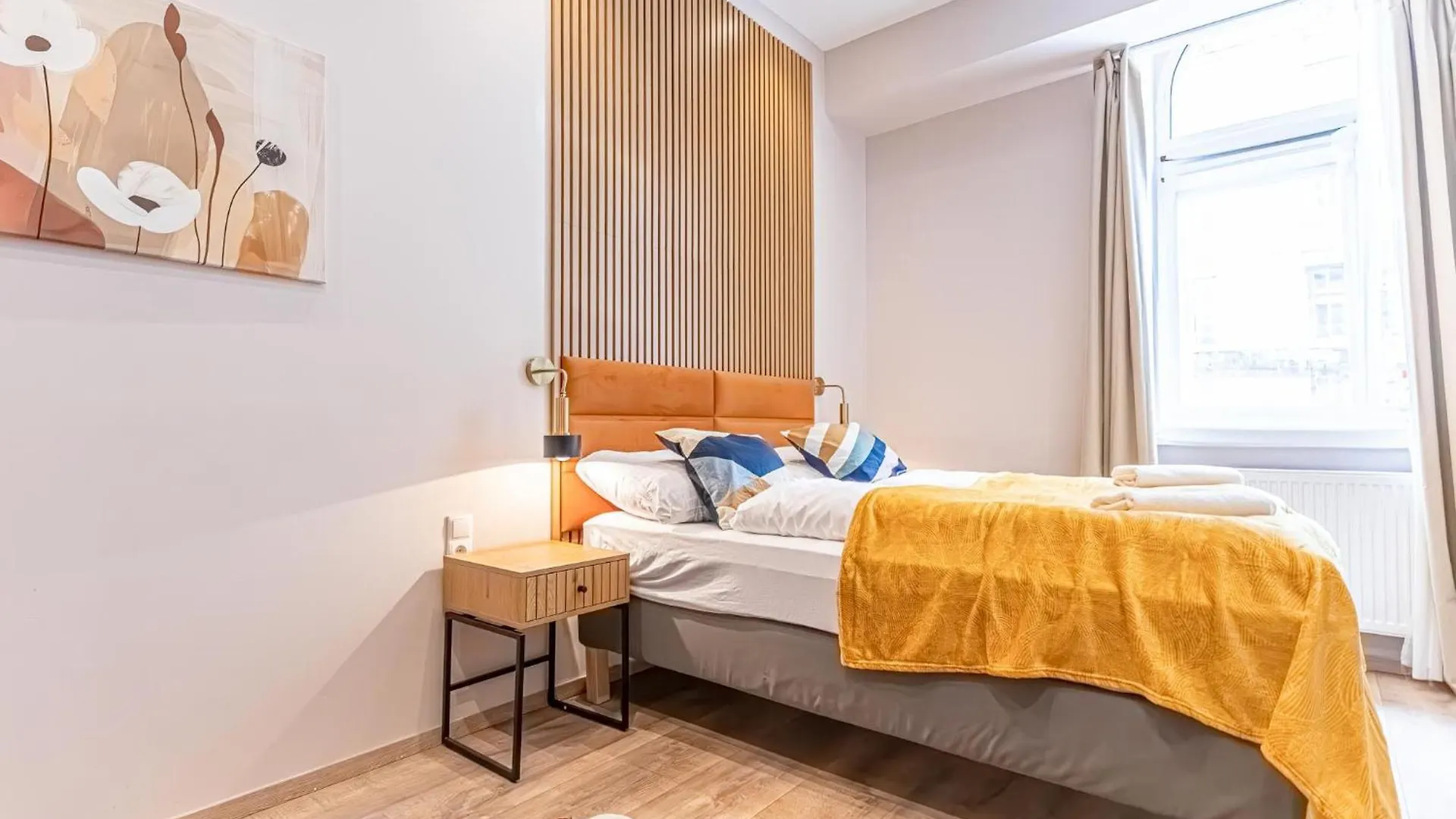 Wiener Stadthalle Boutique Rooms - Ideal For Couples Apartment Vienna