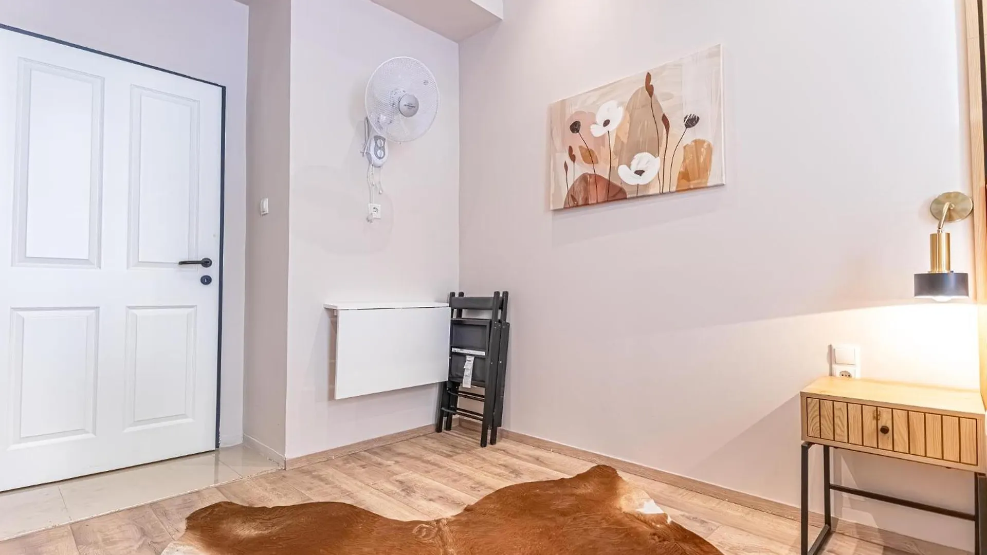 Wiener Stadthalle Boutique Rooms - Ideal For Couples 0*, Vienna