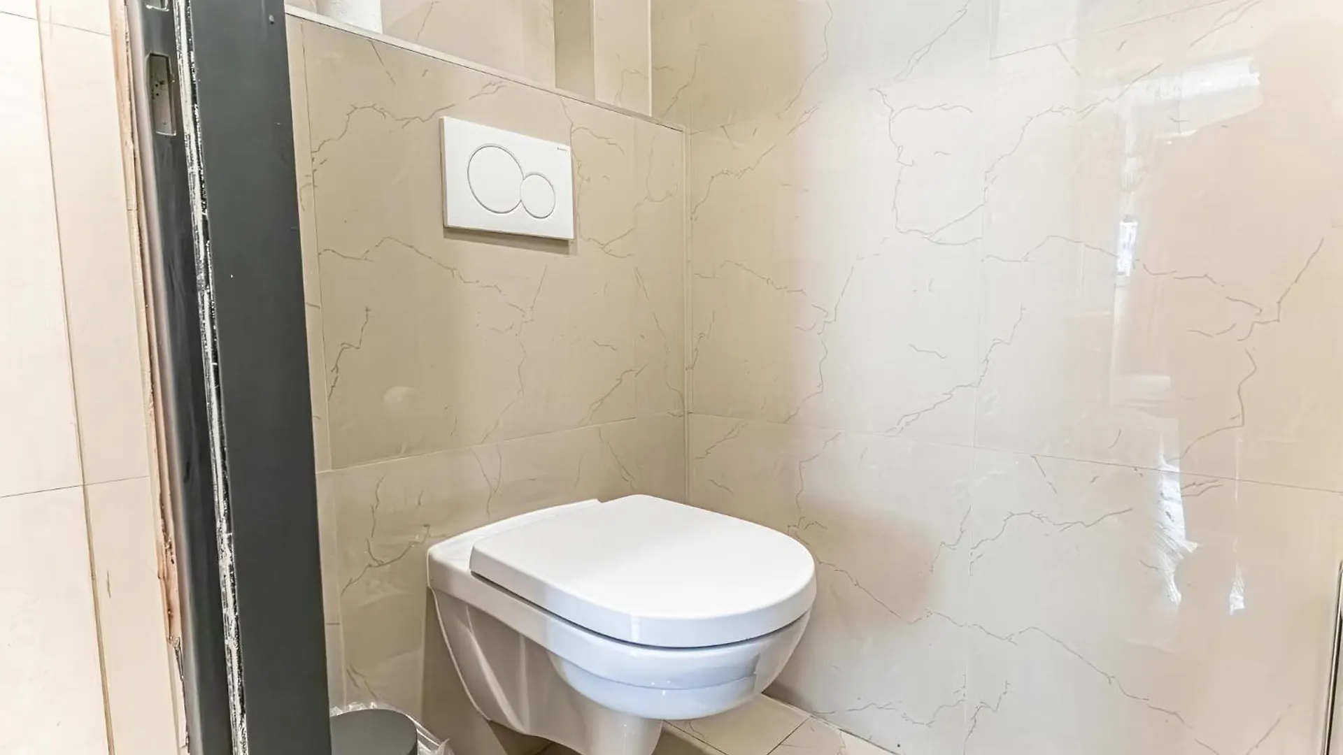 Wiener Stadthalle Boutique Rooms - Ideal For Couples 0*, Vienna Austria